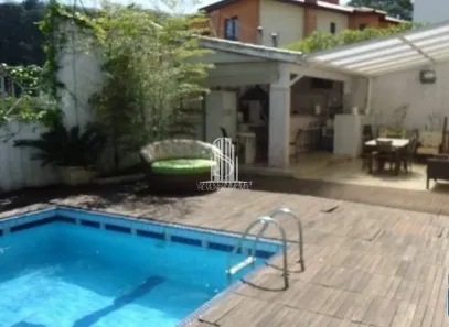 Sobrado com 6 Quartos à venda, 700m² no Vila Ida, São Paulo