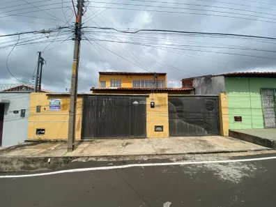 Casa com 5 Quartos à venda, 111m² no Saci, Teresina