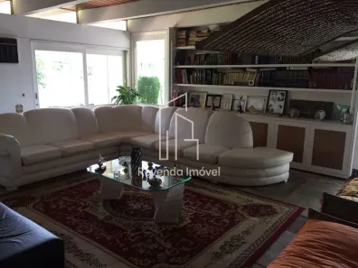 Casa com 4 Quartos à venda, 700m² no Jardim Guedala, São Paulo