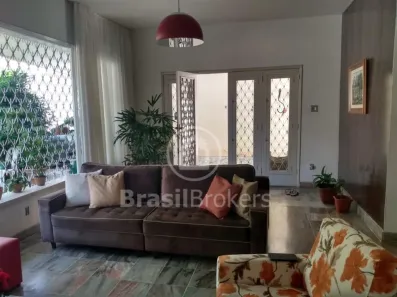 Casa com 3 Quartos à venda, 321m² no Freguesia (Ilha do Governador), Rio de Janeiro
