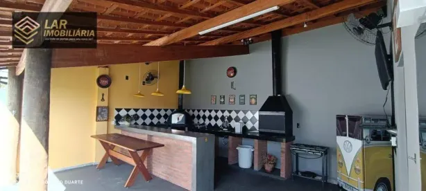 Fazenda/Sítio com 3 Quartos à venda, 190m² no Centro, Botucatu