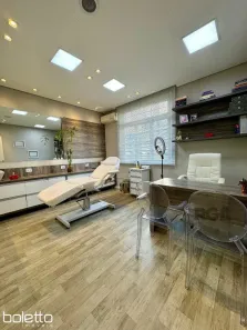 Sala Comercial com 2 Quartos à venda, 30m² no Centro Histórico, Porto Alegre