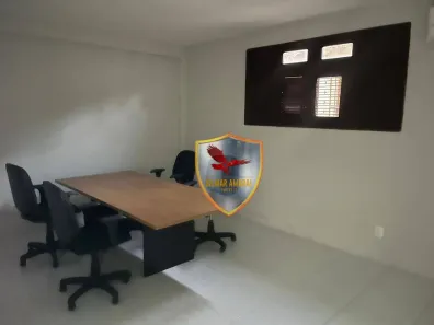 Sala Comercial para alugar, 22m² no Candelária, Natal
