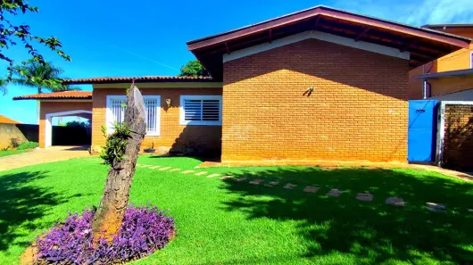 Casa com 4 Quartos para alugar, 350m² no Parque Taquaral, Campinas