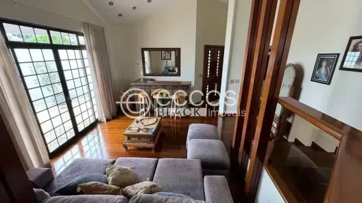Casa com 4 Quartos à venda, 360m² no Vigilato Pereira, Uberlândia