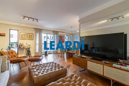 Apartamento com 4 Quartos à venda, 165m² no Vila Nova Conceição, São Paulo