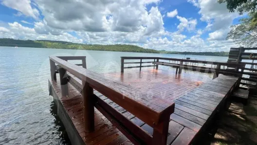 Fazenda/Sítio com 4 Quartos à venda, 700m² no Custódio Pereira, Uberlândia
