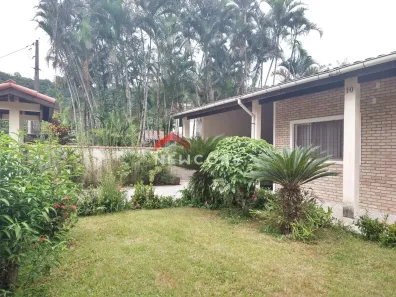 Casa de Condomínio com 3 Quartos à venda, 201m² no Verde Mar, Caraguatatuba