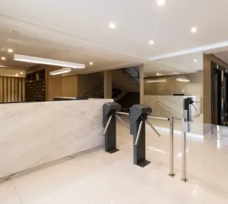 Sala Comercial para alugar, 34m² no Água Verde, Curitiba