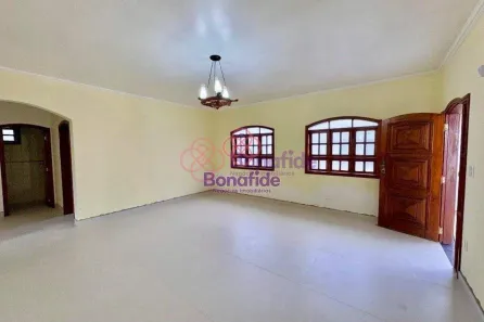 Sobrado com 4 Quartos à venda, 382m² no Jardim Florestal, Jundiaí