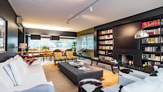 Apartamento com 3 Quartos à venda, 205m² no Mont Serrat, Porto Alegre