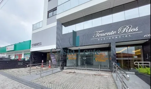 Apartamento com 2 Quartos para alugar, 73m² no Praia Comprida, São José