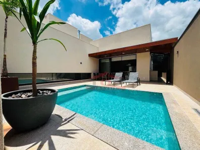 Casa de Condomínio com 3 Quartos à venda, 270m² no Vila Aviação, Bauru