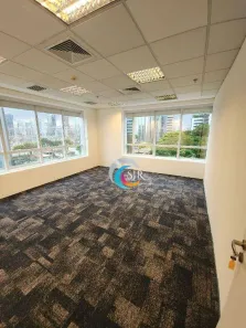 Sala Comercial para alugar, 136m² no Cidade Monções, São Paulo