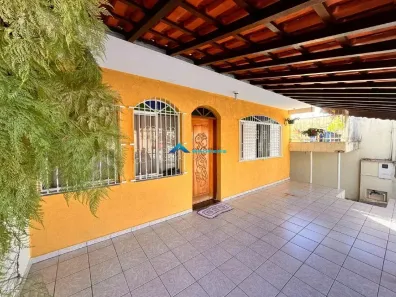 Casa com 3 Quartos à venda, 264m² no Vila Viotto, Jundiaí