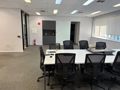 Sala Comercial para alugar, 160m² no Itaim Bibi, São Paulo