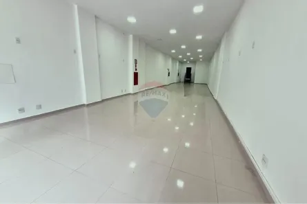 Ponto Comercial para alugar, 150m² no Centro, Juiz de Fora