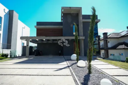 Casa de Condomínio com 3 Quartos à venda, 424m² no Bavária, Gramado