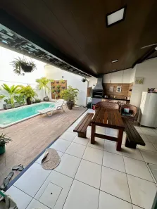 Casa de Condomínio com 3 Quartos à venda, 200m² no Alto do Calhau, São Luís