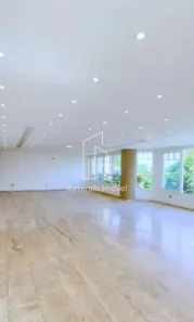 Casa com 5 Quartos à venda, 1200m² no Jardim Leonor, São Paulo