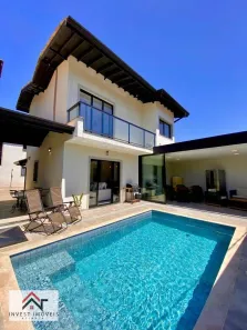 Casa de Condomínio com 3 Quartos para venda ou aluguel, 190m² no Ribeirão dos Porcos, Atibaia