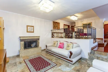 Apartamento com 4 Quartos à venda, 422m² no Água Verde, Curitiba