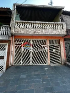 Casa com 3 Quartos à venda, 250m² no Parque Santa Teresa, Carapicuíba