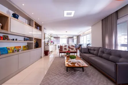 Apartamento com 4 Quartos à venda, 207m² no Setor Bueno, Goiânia