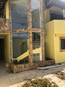 Sobrado com 4 Quartos à venda, 252m² no Canto do Forte, Praia Grande