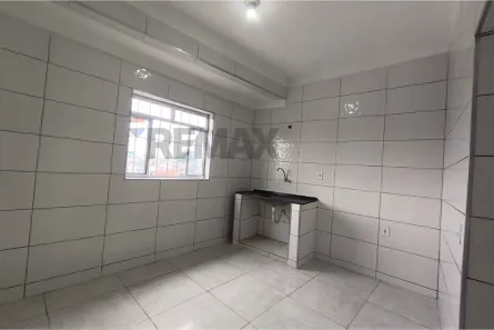 Casa com 1 Quarto para alugar, 50m² no Jardim Mauá, Mauá