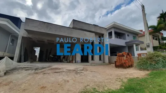 Casa de Condomínio com 3 Quartos à venda, 250m² no Pinheiro, Valinhos