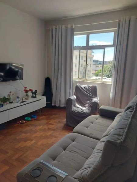Apartamento com 3 quartos — Carlos Prates, Belo Horizonte