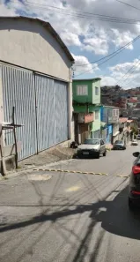 Galpão/Depósito/Armazém à venda, 250m² no Vila Menk, Carapicuíba