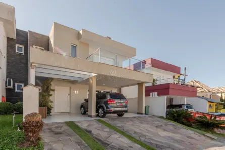 Casa de Condomínio com 3 Quartos à venda, 245m² no Hípica, Porto Alegre