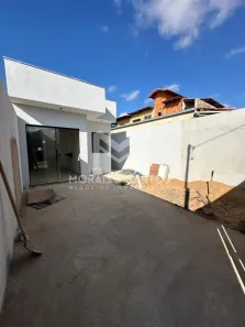 Casa com 3 Quartos à venda, 100m² no Loteamento Novo Primavera, Montes Claros
