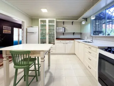 Casa com 3 Quartos para alugar, 210m² no Salto do Norte, Blumenau