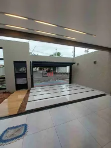 Casa com 3 Quartos à venda, 150m² no Conjunto Habitacional Alexandre Urbanas, Londrina