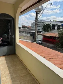 Sobrado com 4 Quartos à venda, 200m² no Guará II, Brasília