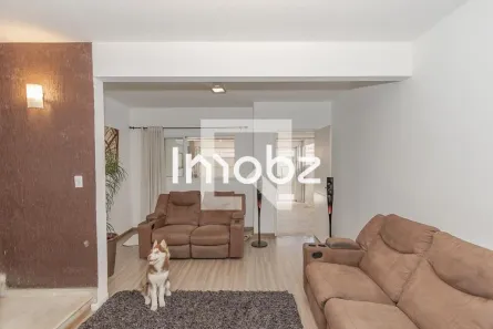Casa com 3 Quartos à venda, 220m² no Jardim das Acácias, São Paulo