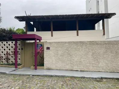 Imóvel Comercial com 2 Quartos à venda, 450m² no Glória, Macaé