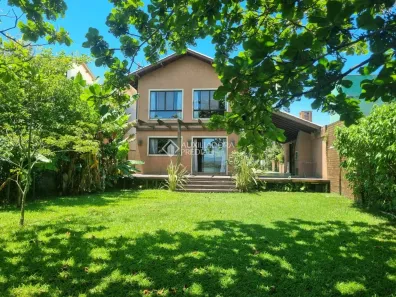Casa com 3 Quartos à venda, 120m² no Loteamento Praia de Ibiraquera, Imbituba