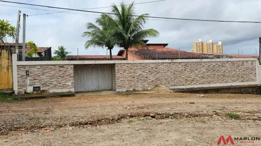 Casa com 4 Quartos à venda, 800m² no Pitimbu, Natal