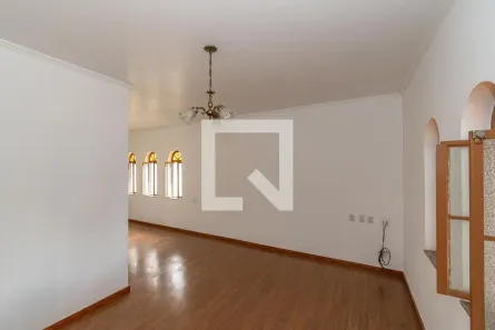 Casa com 3 Quartos à venda, 239m² no Jardim Chapadão, Campinas