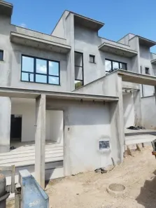 Sobrado com 3 Quartos à venda, 98m² no Glória, Joinville