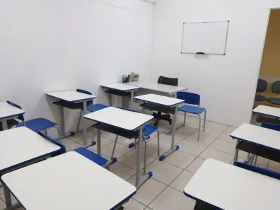 Sala Comercial à venda, 35m² no Jardim Vinte e Cinco de Agosto, Duque de Caxias