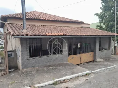 Casa com 5 Quartos à venda, 110m² no São Pedro, Juiz de Fora