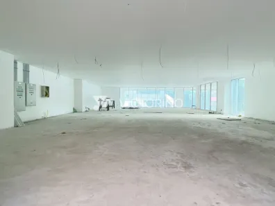 Ponto Comercial com 1 Quarto para venda ou aluguel, 10639m² no Liberdade, São Paulo