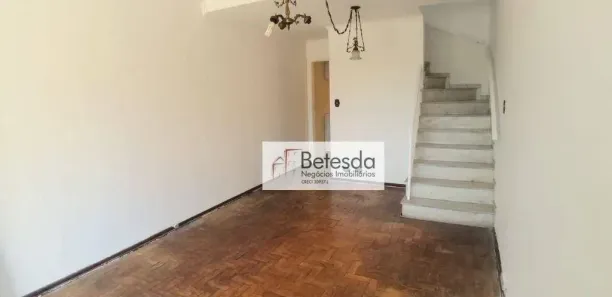 Casa com 3 Quartos à venda, 200m² no Vila Gomes, São Paulo