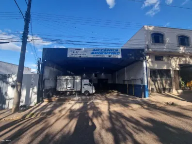 Sala Comercial à venda, 232m² no Vila Brasil, Presidente Prudente