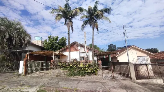 Casa com 2 Quartos à venda, 100m² no Jardim Sabará, Porto Alegre